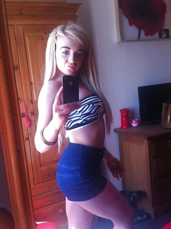 Teen Blonde Chav Needs Comments 19 of 43 pics