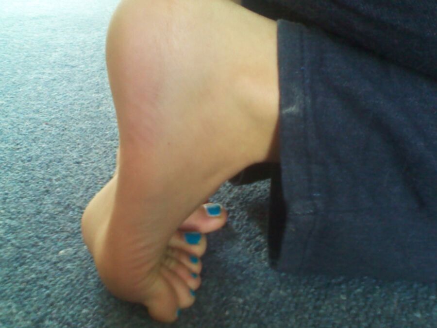 Kylies cute little feet 13 of 35 pics