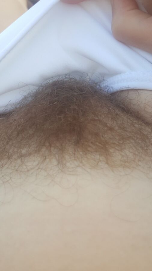 your mum forgot to shave 11 of 34 pics