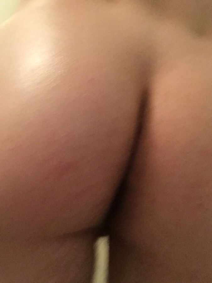 Sissy oiled up sexy ass 4 of 23 pics