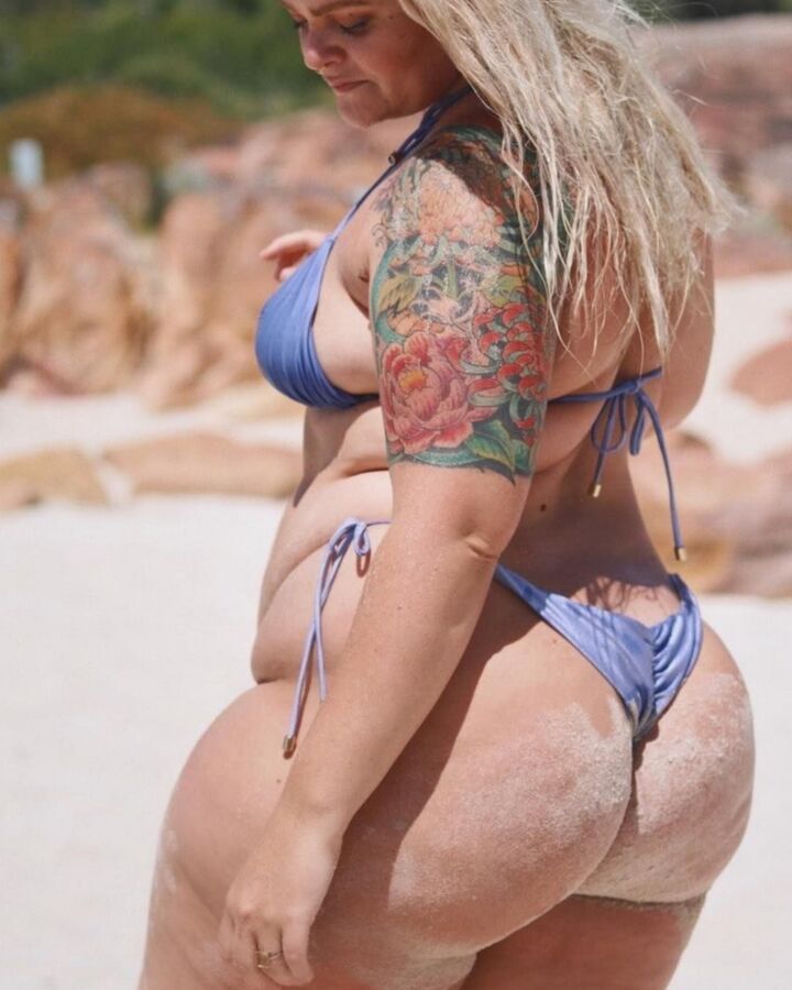 Tallulah Moon, the little chubby cracker 21 of 51 pics