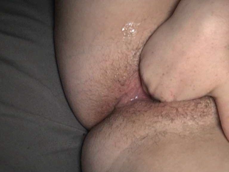 Hairy Slut Fisting Her Loose Hole 6 of 9 pics