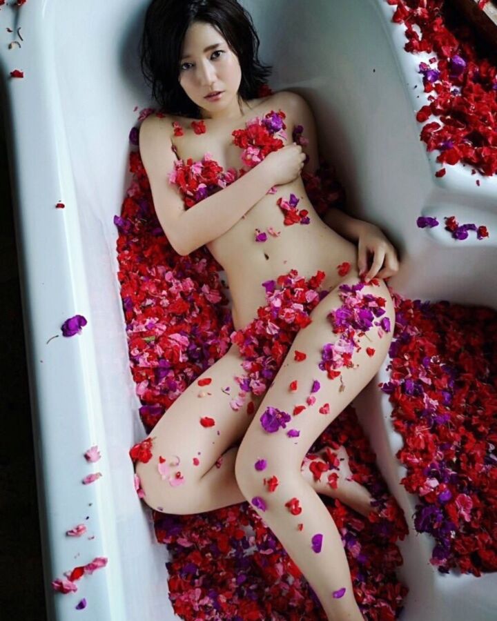 Japanese Slut Hitomi Furusaki 10 of 40 pics