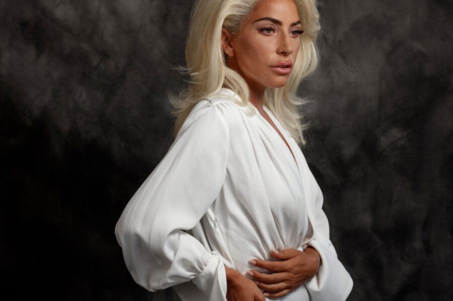 Lady Gaga hq 8 of 16 pics