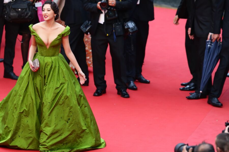 Zhang Yuqi at Premiere of "The Great Gatsby" in Cannes 18 of 18 pics