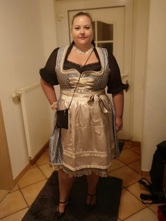  Amateur Fat Slut In Dirndl 8 of 10 pics