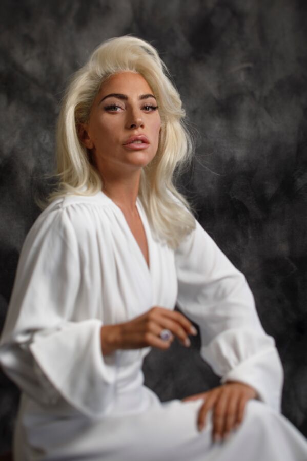 Lady Gaga hq 7 of 16 pics