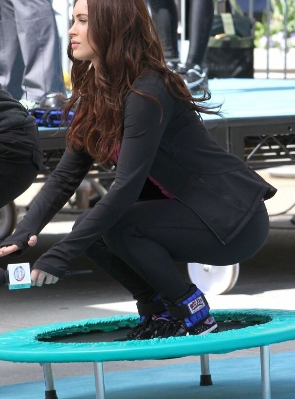 Megan Fox Jumping on Trampoline in Tights on the set of TMNT 7 of 15 pics