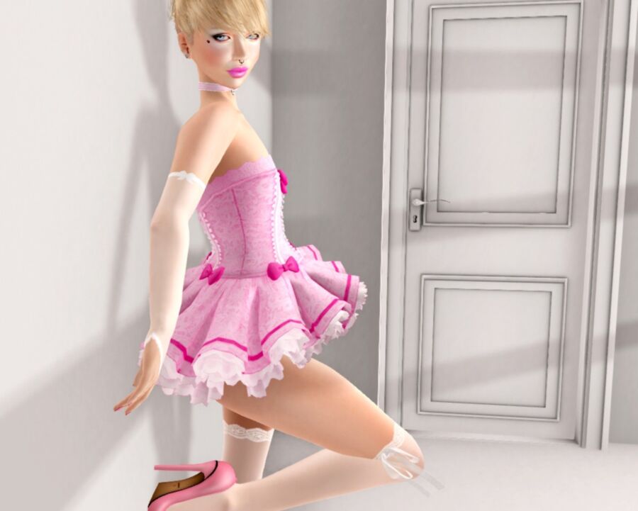 Secondlife femboys 4 of 8 pics