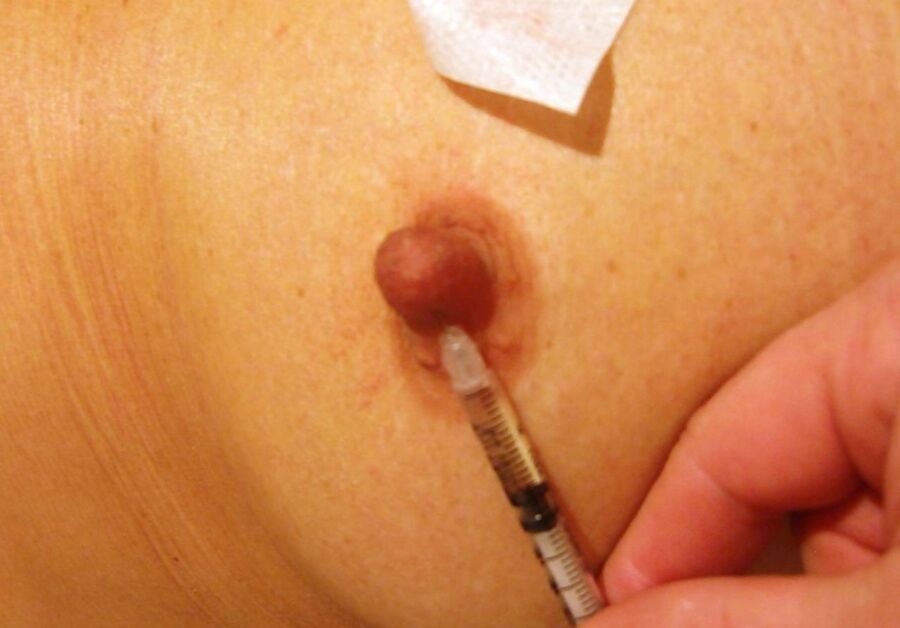 she gets addicted to heroin from cunt and nipple injections  8 of 31 pics