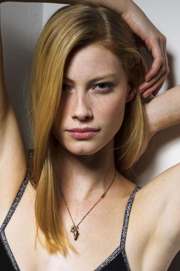 Alyssa Sutherland at Day On Fire Portrait Session 5 of 7 pics