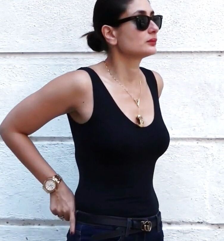 Kareena Kapoor Look Gorgeous in a Black Ganji and Denim Jeans 10 of 28 pics