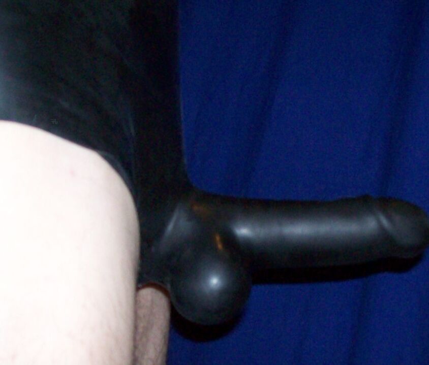 me in black rubber pants  17 of 17 pics