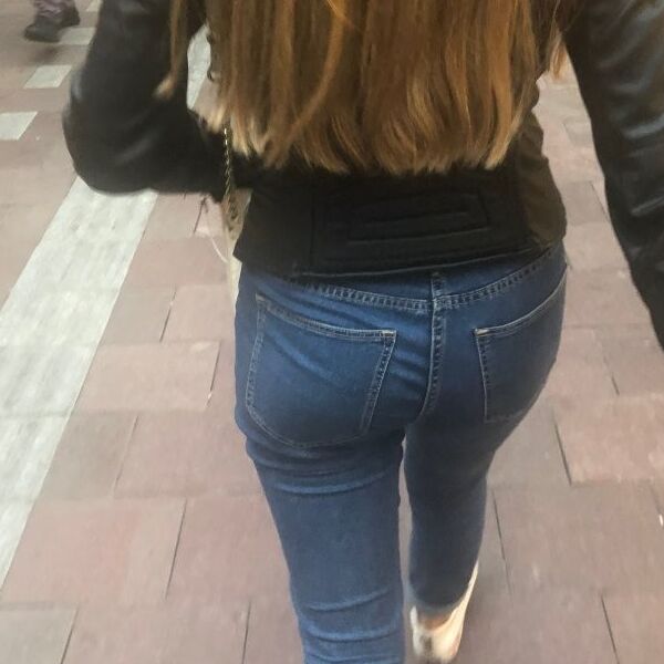 Hit List , Hot Young Dutch TeenAsses in Tight Jeans 23 of 28 pics