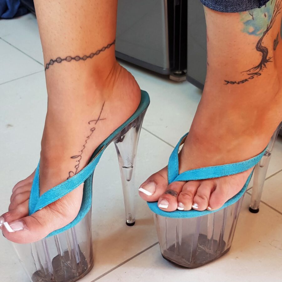 Turquoise/Clear High Heel Platform Thongs (Exclusive) 8 of 8 pics