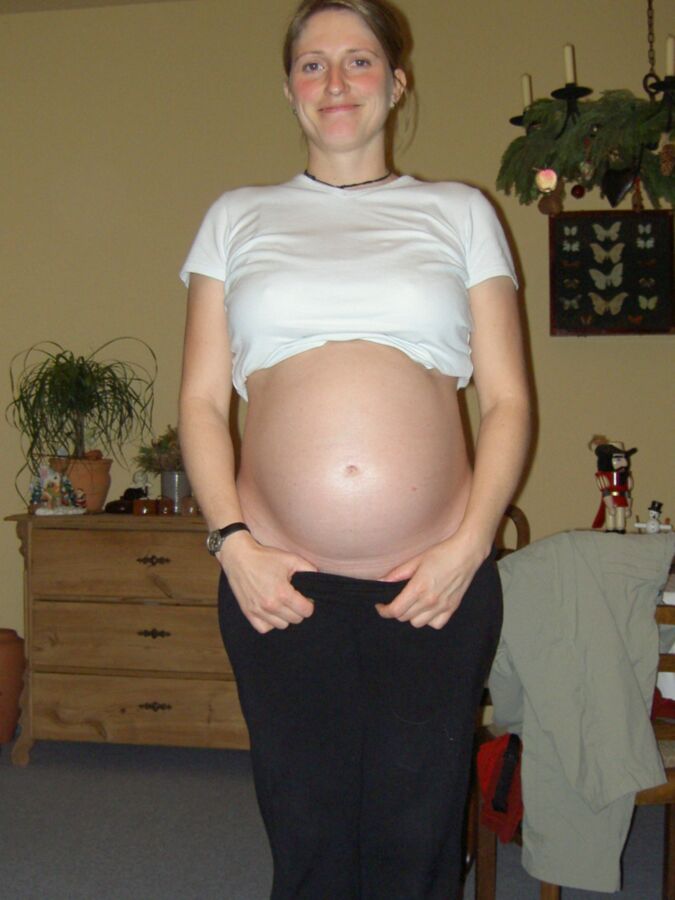 Pregnant amateur wife 14 of 32 pics