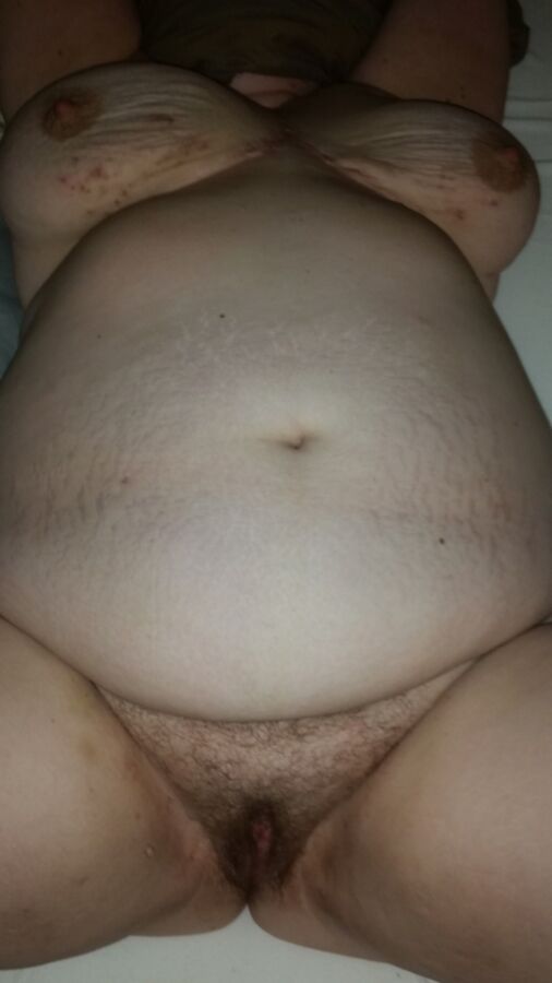 Chubby wifey 4 of 7 pics
