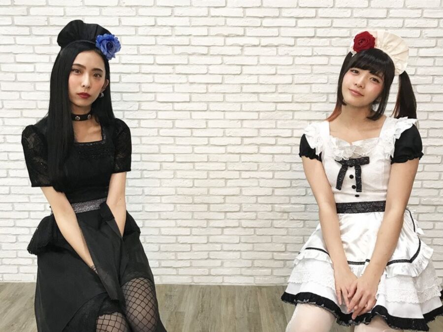 BAND-MAID 4 of 38 pics