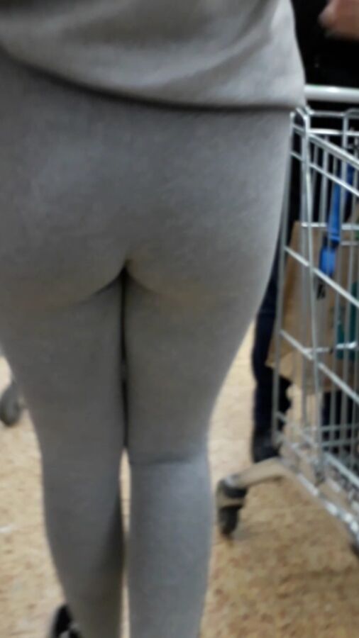Young Cocktease in tight grey leggings,amazing firm arse 9 of 13 pics