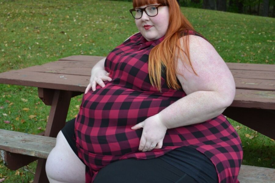 Gorgeous obese redhead 15 of 60 pics