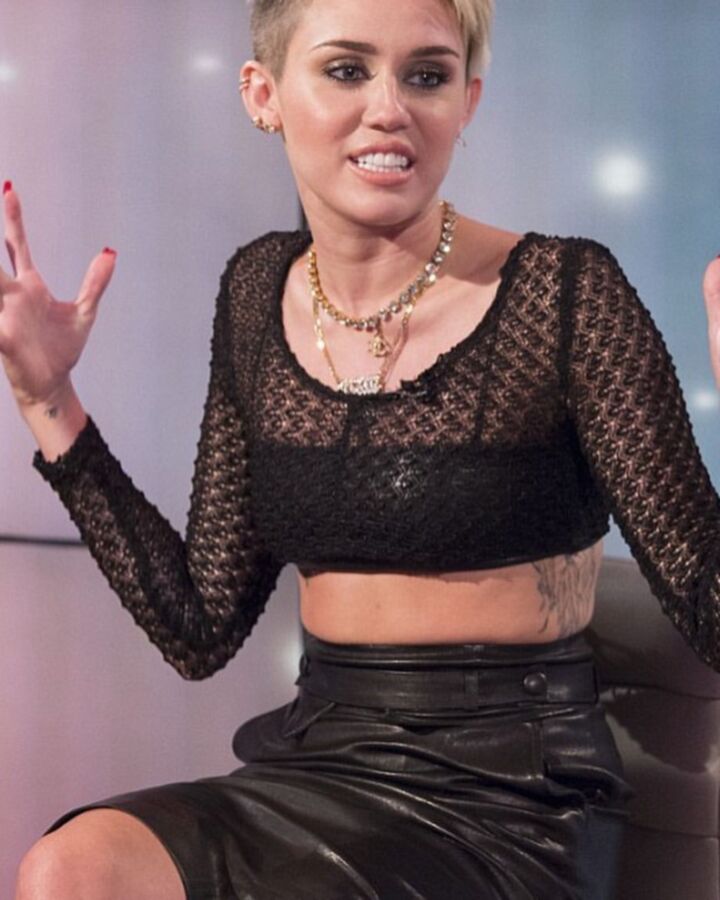 miley 2 of 37 pics