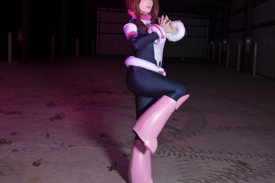 Ochaco Uraraka cosplay 1 of 51 pics