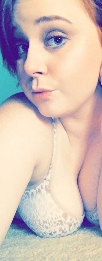Kayla Carter, sexy chubby brunette 12 of 14 pics