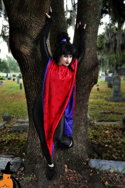 Lydia Deetz Cosplay 15 of 79 pics