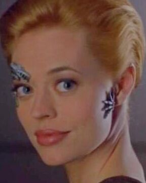 Seven of Nine - Jeri Ryan 5 of 19 pics