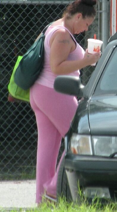 Chunky older hooker in pink track suit BBW Brunette 3 of 13 pics