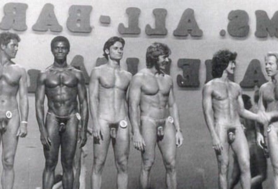 Vintage male nude on stage 6 of 13 pics