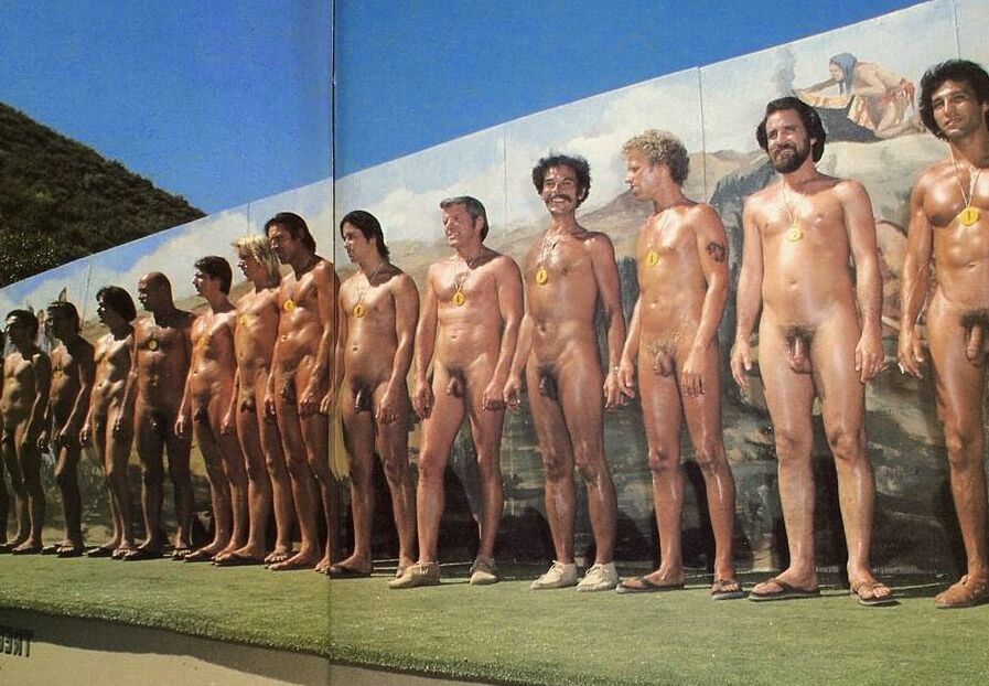 Vintage male nude on stage 2 of 13 pics