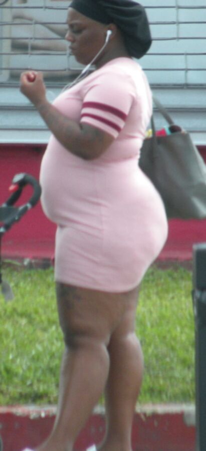 SUPER fat black girl SUPER tight pink dress FAT BELLY & Legs 9 of 17 pics