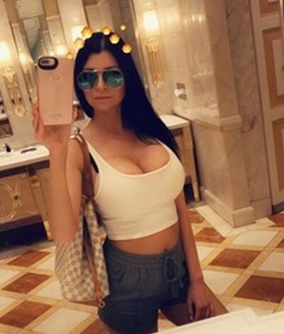 @sasha_alexandra_ Big tits boobs Goddess CLEAVAGE QUEEN 21 of 84 pics