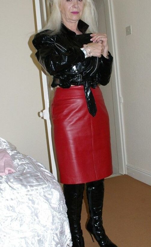Leather Matures 1 of 48 pics