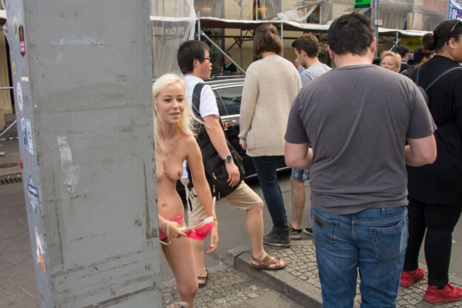 Jennifer R nude in berlin 9 of 57 pics