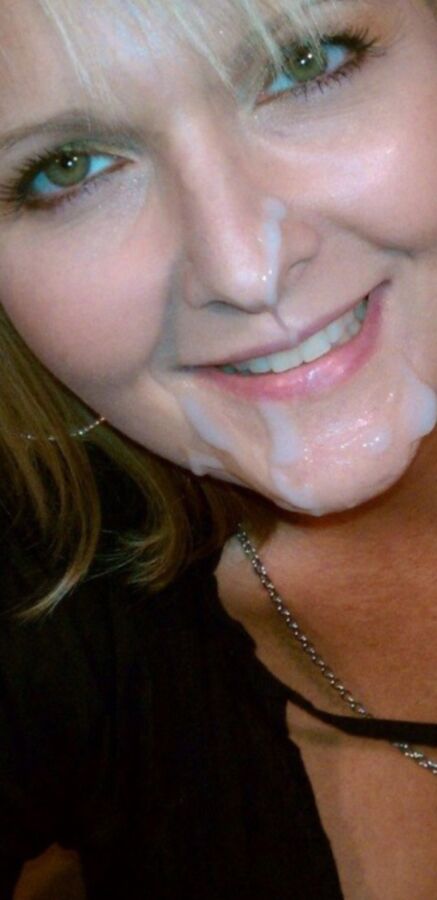 #AMATEUR HOMEMADE WIVES FACIAL  18 of 52 pics