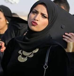Sexy Muslim hijab wifes 15 of 86 pics