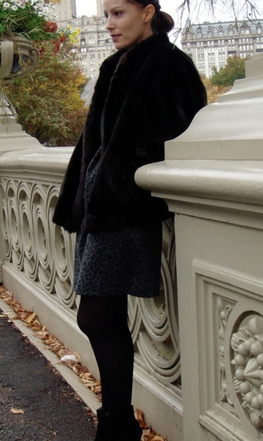 Show Her Off - Boring Wife in Black Opaque Tights 9 of 18 pics