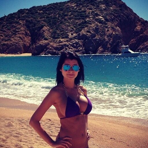 @sasha_alexandra_ Big tits boobs Goddess CLEAVAGE QUEEN 14 of 84 pics