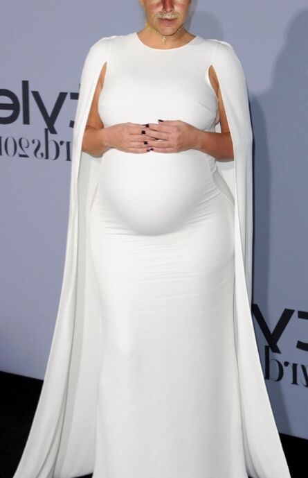 Sexy Pregnant ???? Shemale Marisa Kardashian  3 of 135 pics