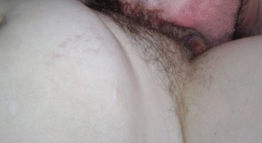 My wife is fucking hairy 5 of 11 pics