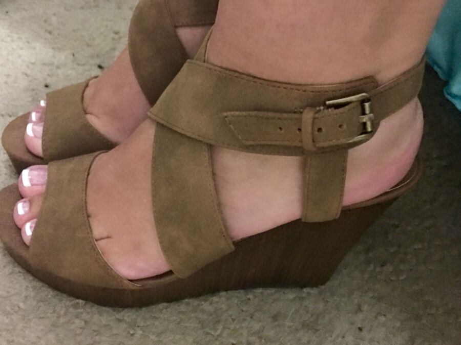 Hotwife feet 10 of 41 pics