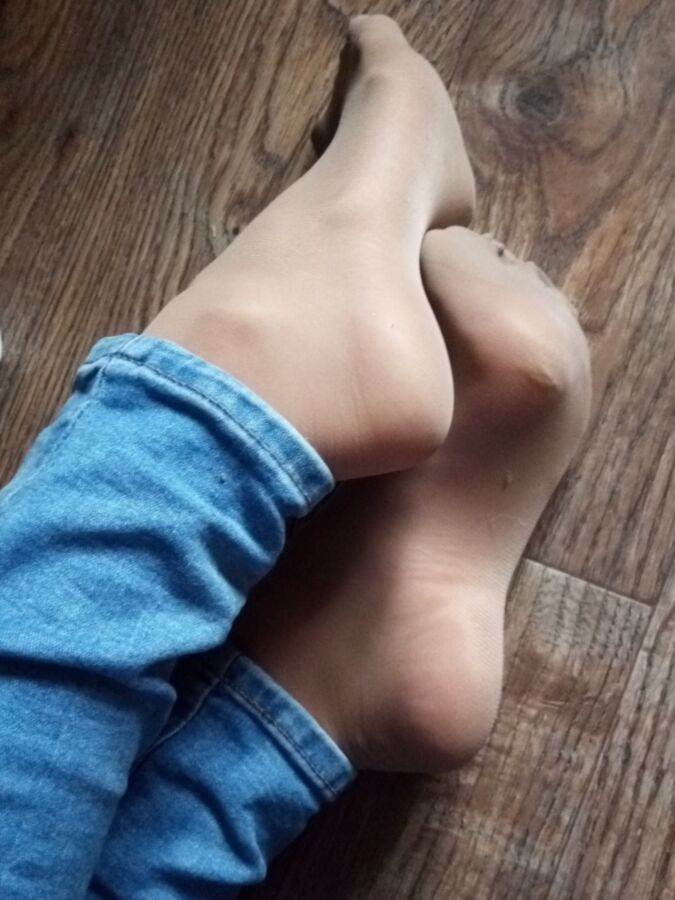 Smelly legs and socks of sweet girls 5 of 48 pics