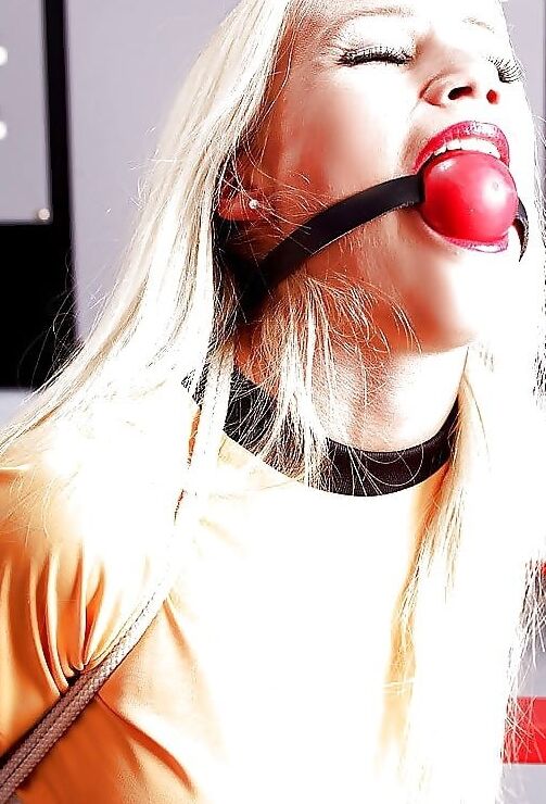 Sluts with Ballgags 2 of 23 pics