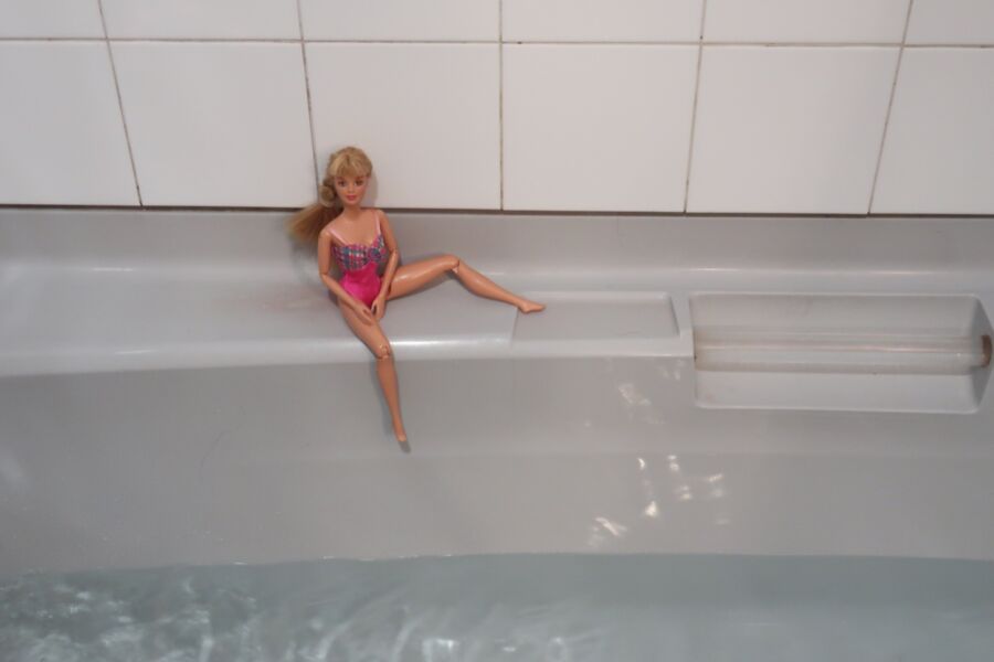 Barbie at the Spa 2 of 15 pics