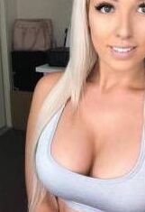 Beautiful Girls Who Need To Be Blacked 10 of 42 pics