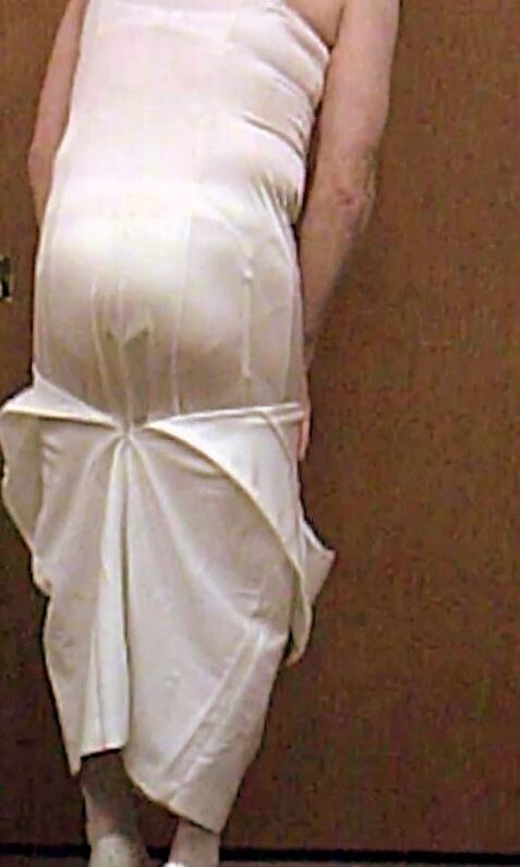 Noosed in a White Dress 13 of 60 pics