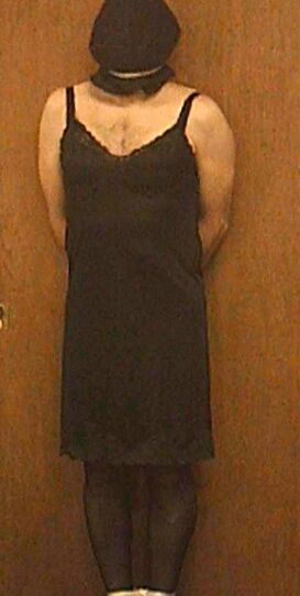 Hanged in a Black Dress 24 of 39 pics