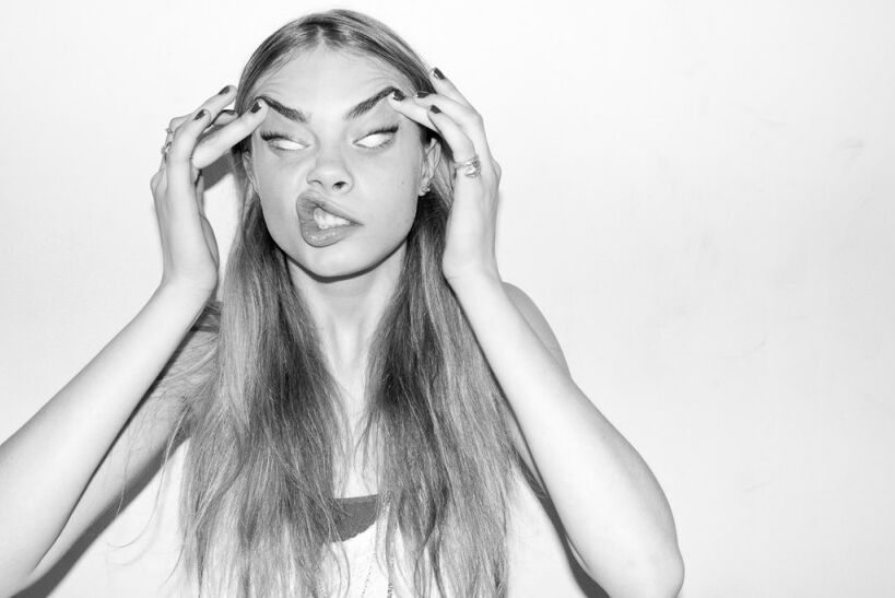 Cara Delevingne has FUNNY FACES! 7 of 16 pics